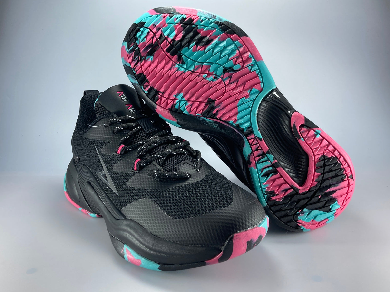 Tenis baloncesto mujer sale